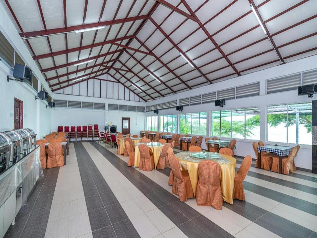 Dreamland Beach Holiday Kudat Exterior foto